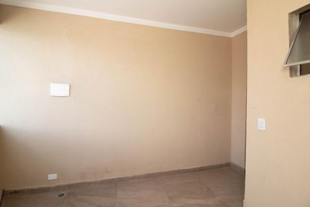 Casa para alugar com 60m², 2 quartos e sem vagaÁrea de Serviço