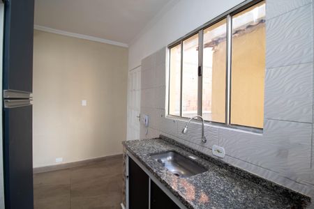 Sala/Cozinha de casa para alugar com 2 quartos, 60m² em Jardim Valéria, Guarulhos
