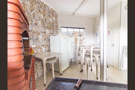Apartamento para alugar com 48m², 2 quartos e 1 vaga Apartamento para alugar com 48m², 2 quartos e 1 vagaÁrea comum - Churrasqueira