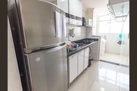 Apartamento para alugar com 48m², 2 quartos e 1 vaga Apartamento para alugar com 48m², 2 quartos e 1 vagaCozinha