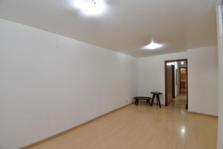 Apartamento para alugar com 100m², 3 quartos e 1 vagaSala