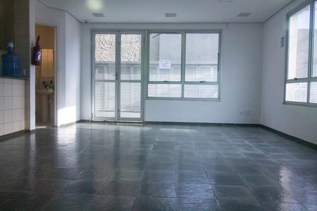 Apartamento à venda com 56m², 2 quartos e 1 vaga Apartamento à venda com 56m², 2 quartos e 1 vagaÁrea comum - Salão de Festas