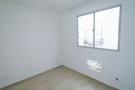 Quarto 1 de apartamento para alugar com 2 quartos, 42m² em Campo Grande, Rio de Janeiro