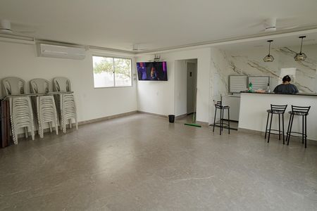 Apartamento para alugar com 42m², 2 quartos e 1 vagaÁrea comum - Salão de festas