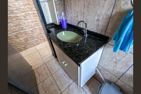 Casa para alugar com 244m², 1 quarto e sem vagaBanheiro social