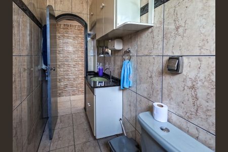 Casa para alugar com 244m², 1 quarto e sem vagaBanheiro social