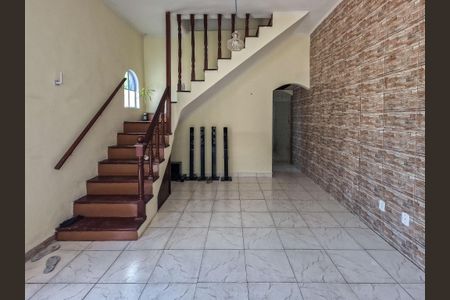 Casa para alugar com 244m², 1 quarto e sem vagaSala