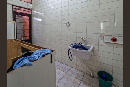Casa para alugar com 244m², 1 quarto e sem vagaÁrea de serviço