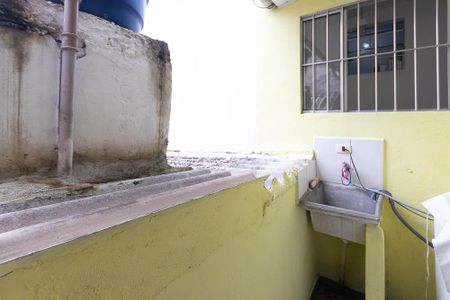 Casa à venda com 90m², 2 quartos e 1 vagaÁrea de Serviço