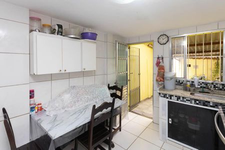 Casa à venda com 90m², 2 quartos e 1 vagaCozinha