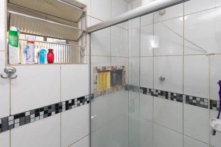 Casa à venda com 90m², 2 quartos e 1 vagaBanheiro Social