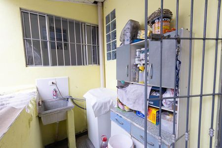 Casa à venda com 90m², 2 quartos e 1 vagaÁrea de Serviço