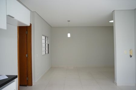 Casa à venda com 130m², 3 quartos e 2 vagasSala/Cozinha