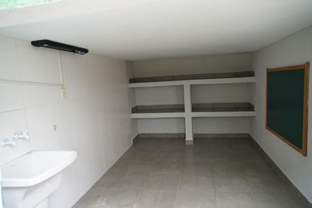 Casa à venda com 130m², 3 quartos e 2 vagasÁrea de Serviço