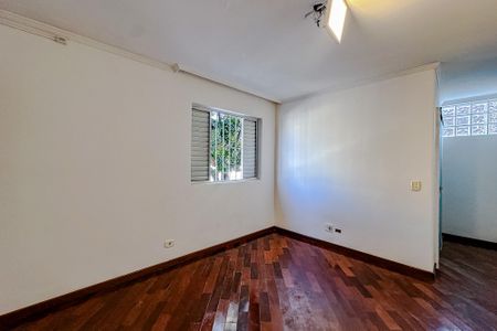 Casa para alugar com 230m², 2 quartos e 2 vagasSuíte 1