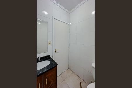 Casa para alugar com 230m², 2 quartos e 2 vagasLavabo