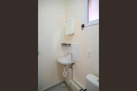 Apartamento para alugar com 32m², 1 quarto e sem vaga Apartamento para alugar com 32m², 1 quarto e sem vagaBanheiro
