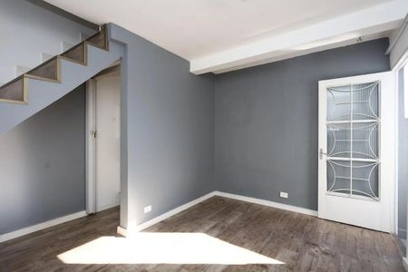 Casa para alugar com 120m², 2 quartos e sem vagaSala