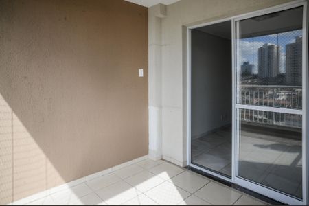 Apartamento à venda com 69m², 3 quartos e 1 vaga Apartamento à venda com 69m², 3 quartos e 1 vagaVaranda