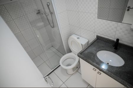 Apartamento à venda com 69m², 3 quartos e 1 vaga Apartamento à venda com 69m², 3 quartos e 1 vagaBanheiro Social