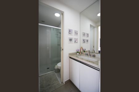 Apartamento à venda com 35m², 1 quarto e 1 vaga Apartamento à venda com 35m², 1 quarto e 1 vagaBanheiro