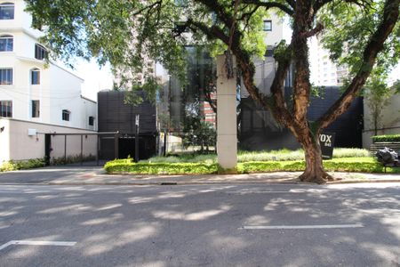 Apartamento à venda com 35m², 1 quarto e 1 vaga Apartamento à venda com 35m², 1 quarto e 1 vagaFachada