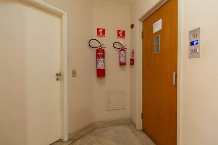 Apartamento à venda com 130m², 3 quartos e 1 vagaHall do apartamento