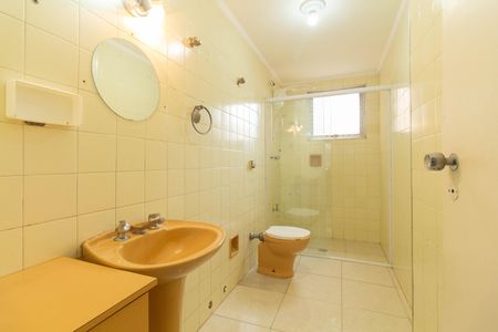 Apartamento à venda com 130m², 3 quartos e 1 vagaBanheiro da Suíte