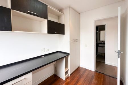 Apartamento à venda com 76m², 3 quartos e 2 vagasQuarto 2