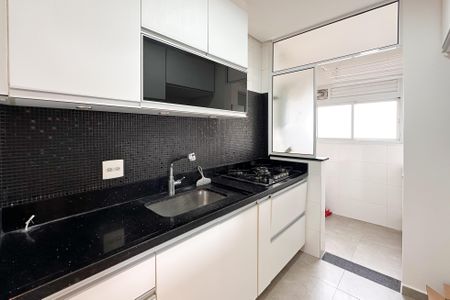 Apartamento à venda com 76m², 3 quartos e 2 vagasCozinha