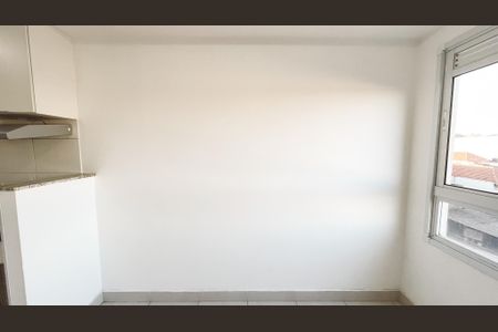 Apartamento à venda com 28m², 1 quarto e sem vaga Apartamento à venda com 28m², 1 quarto e sem vagaSala