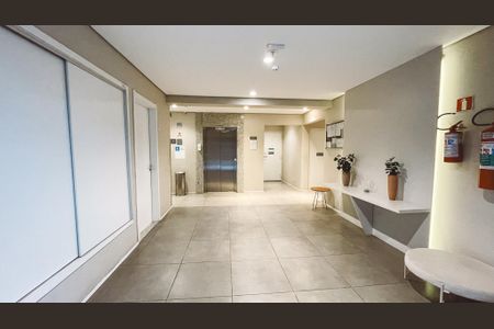 Apartamento à venda com 28m², 1 quarto e sem vaga Apartamento à venda com 28m², 1 quarto e sem vagaHall de entrada