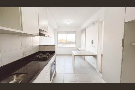 Apartamento à venda com 28m², 1 quarto e sem vaga Apartamento à venda com 28m², 1 quarto e sem vagaCozinha e Área de Serviço
