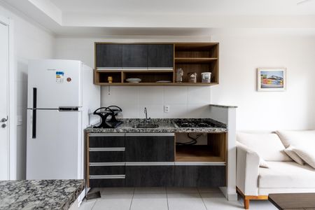 Apartamento para alugar com 32m², 1 quarto e sem vaga Apartamento para alugar com 32m², 1 quarto e sem vagaCozinha e Área de Serviço
