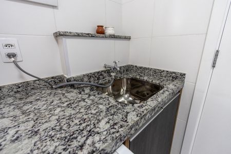 Apartamento para alugar com 32m², 1 quarto e sem vaga Apartamento para alugar com 32m², 1 quarto e sem vagaCozinha e Área de Serviço