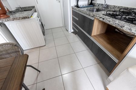 Apartamento para alugar com 32m², 1 quarto e sem vaga Apartamento para alugar com 32m², 1 quarto e sem vagaCozinha e Área de Serviço