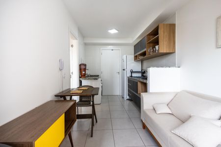 Apartamento para alugar com 32m², 1 quarto e sem vaga Apartamento para alugar com 32m², 1 quarto e sem vagaSala