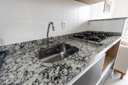 Apartamento para alugar com 32m², 1 quarto e sem vaga Apartamento para alugar com 32m², 1 quarto e sem vagaCozinha e Área de Serviço