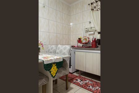 Casa à venda com 145m², 2 quartos e 2 vagas Casa à venda com 145m², 2 quartos e 2 vagasCozinha