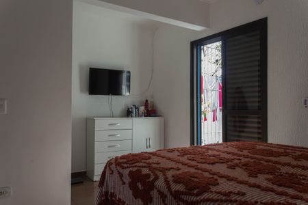 Casa à venda com 145m², 2 quartos e 2 vagas Casa à venda com 145m², 2 quartos e 2 vagasSuíte