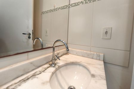 Apartamento para alugar com 58m², 3 quartos e 1 vaga Apartamento para alugar com 58m², 3 quartos e 1 vagaBanheiro Social