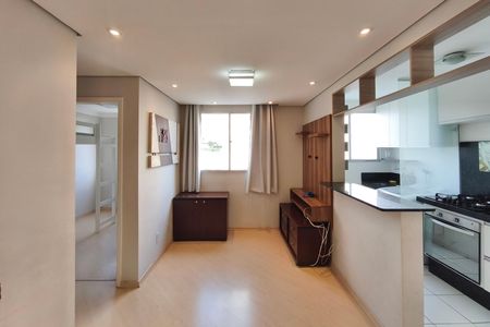 Sala de apartamento para alugar com 3 quartos, 58m² em Jardim Nova Europa, Campinas