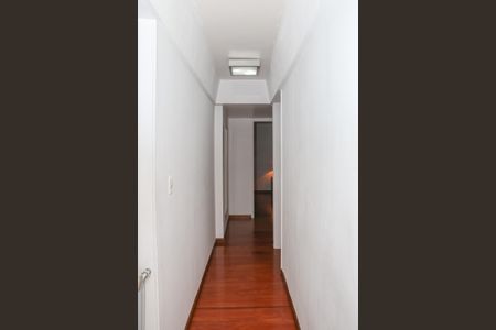 Apartamento à venda com 119m², 2 quartos e 1 vagaCorridor