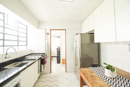 Apartamento à venda com 119m², 2 quartos e 1 vagaCozinha