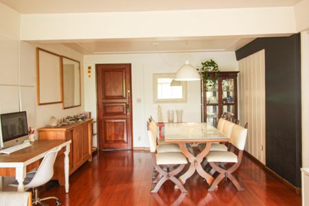 Apartamento à venda com 119m², 2 quartos e 1 vagaSala