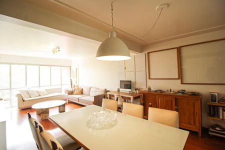 Apartamento à venda com 119m², 2 quartos e 1 vagaSala