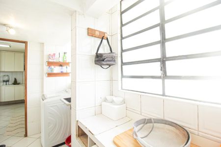 Apartamento à venda com 119m², 2 quartos e 1 vagaÁrea de Serviço
