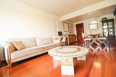 Apartamento à venda com 119m², 2 quartos e 1 vagaSala