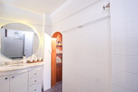 Apartamento à venda com 119m², 2 quartos e 1 vagaBanheiro da Suíte 1