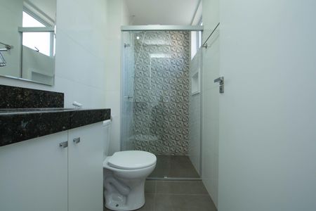Apartamento para alugar com 62m², 2 quartos e 2 vagas Apartamento para alugar com 62m², 2 quartos e 2 vagasBanheiro da Suíte